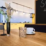 Bei Moser - Boutique