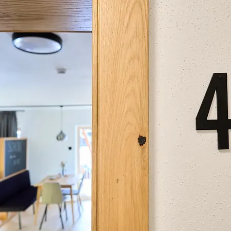 Bei Moser - Boutique *